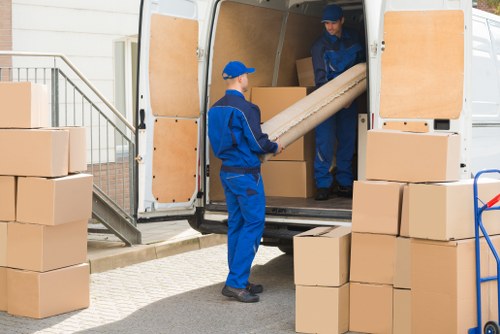 Illustration of accessible website content for Man And Van Woolwich