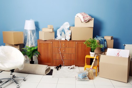 Transport and logistics for home removals in Woolwich