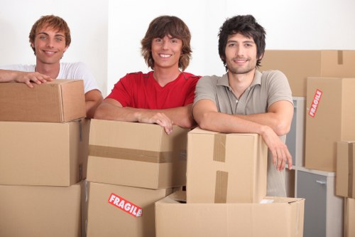 Affordable local van hire and moving quote in Woolwich