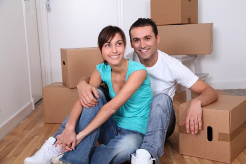 Local Woolwich man and van team providing practical moving support