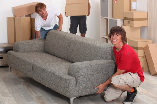 Final terms agreement for a man and van booking under UK law