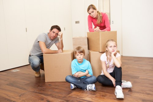 Apartment moving service for same day removals in Woolwich